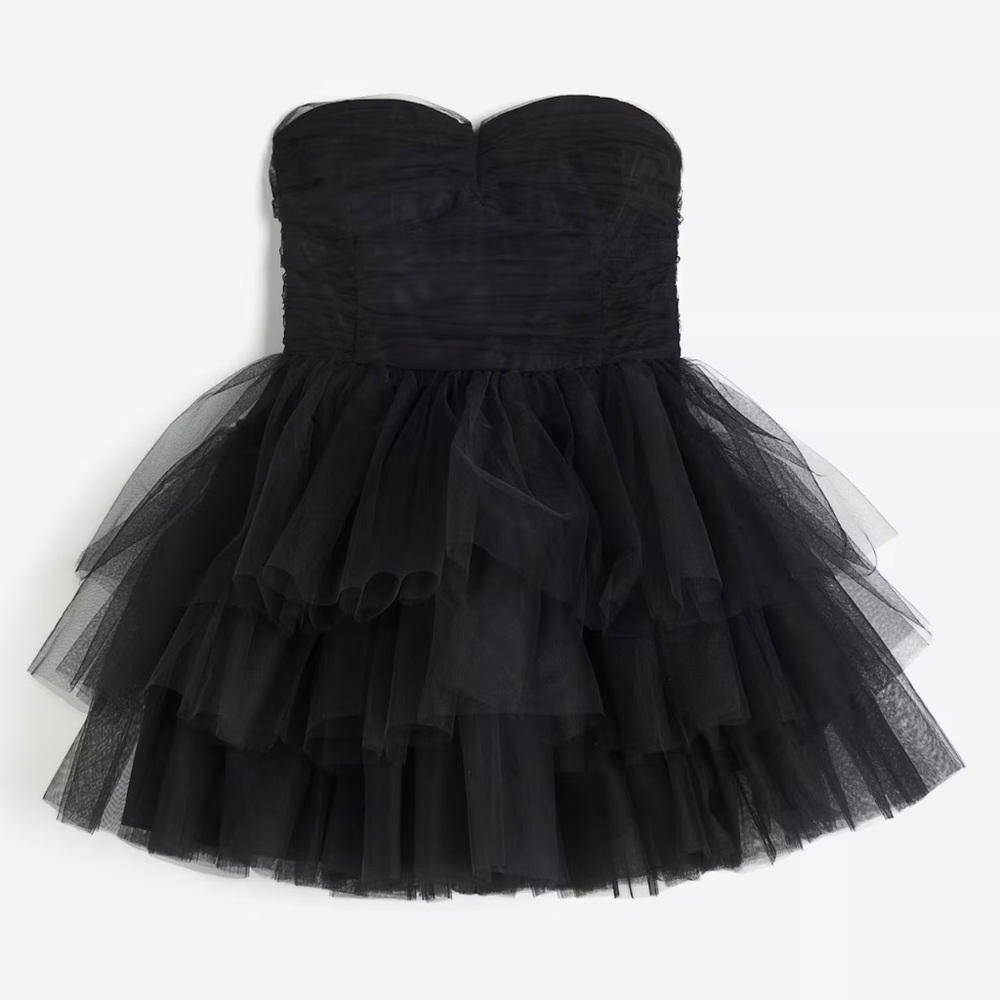 Elegant Black voluminous Strapless Tulle Dress nwot womens size 0